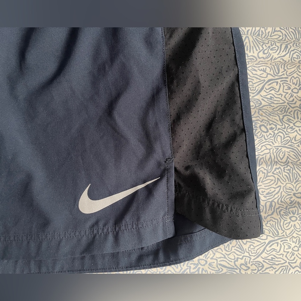 Nike NWOT Navy/Black Dri-FIT Shorts